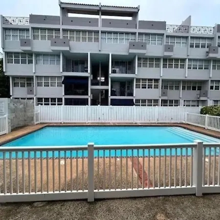 Cozy Pvt Room In The Heart Of Pr In Shared Home
